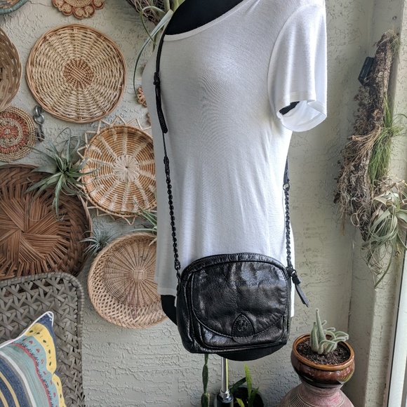 Elliott Lucca Handbags - Elliott Lucca black leather mini crossbody bag EUC